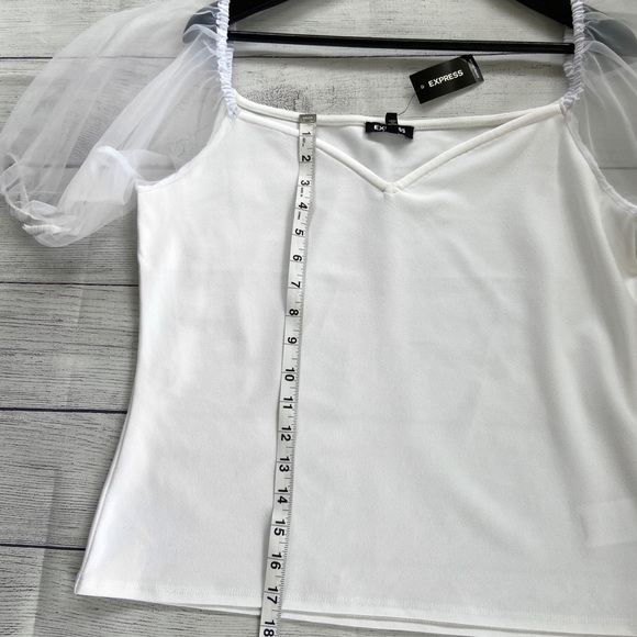 EXPRESS Organza Puff Sleeve Top - Picture 5 of 7